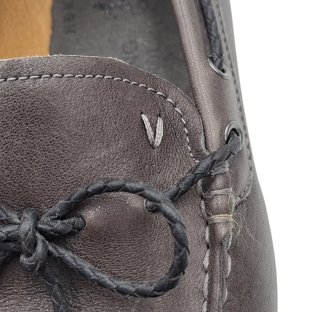 Vionic Luca Mocassin Loafer Men Size 9 Brown Moc Toe Leather Driving Shoes